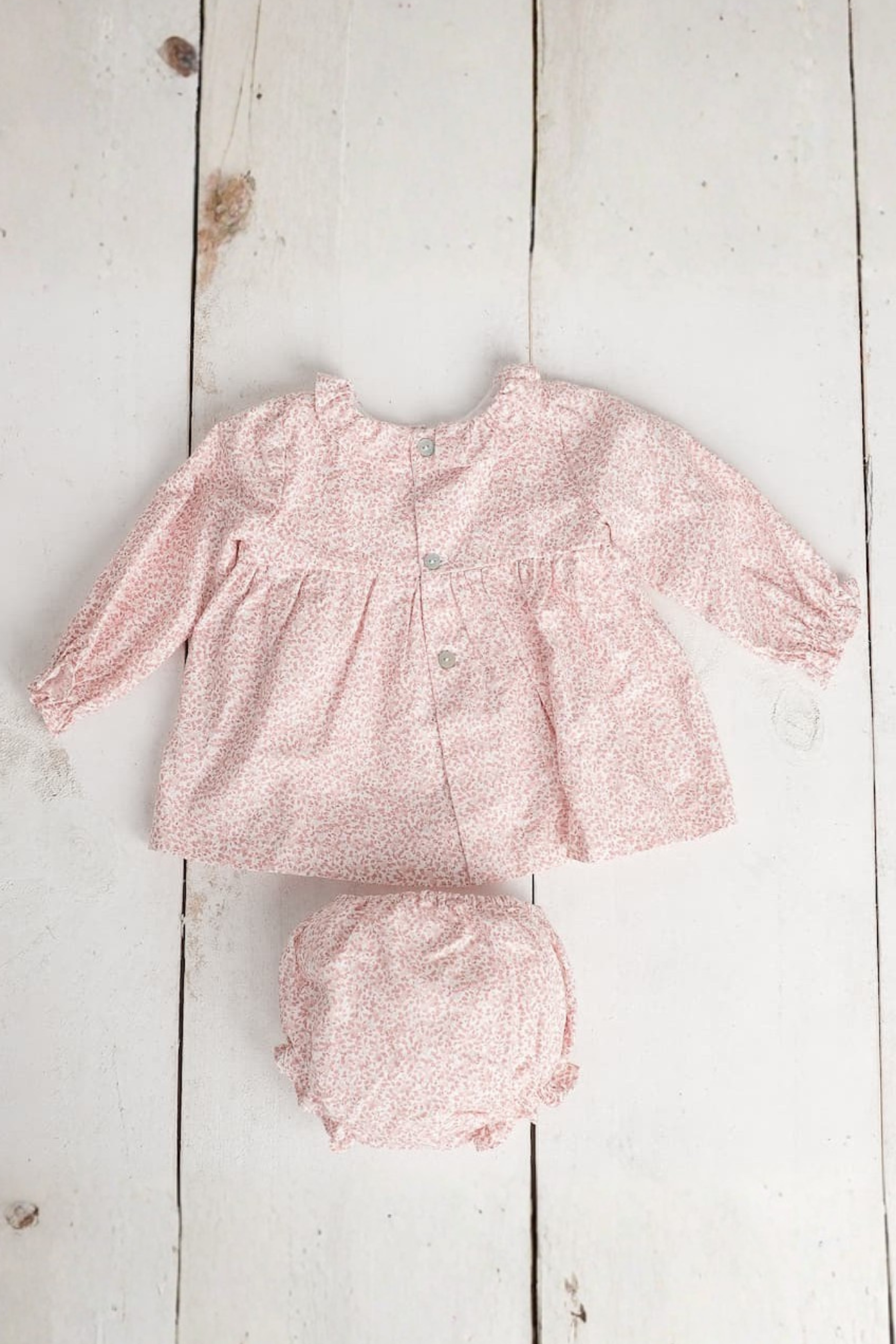 Jesusin Miniliberty Rosa