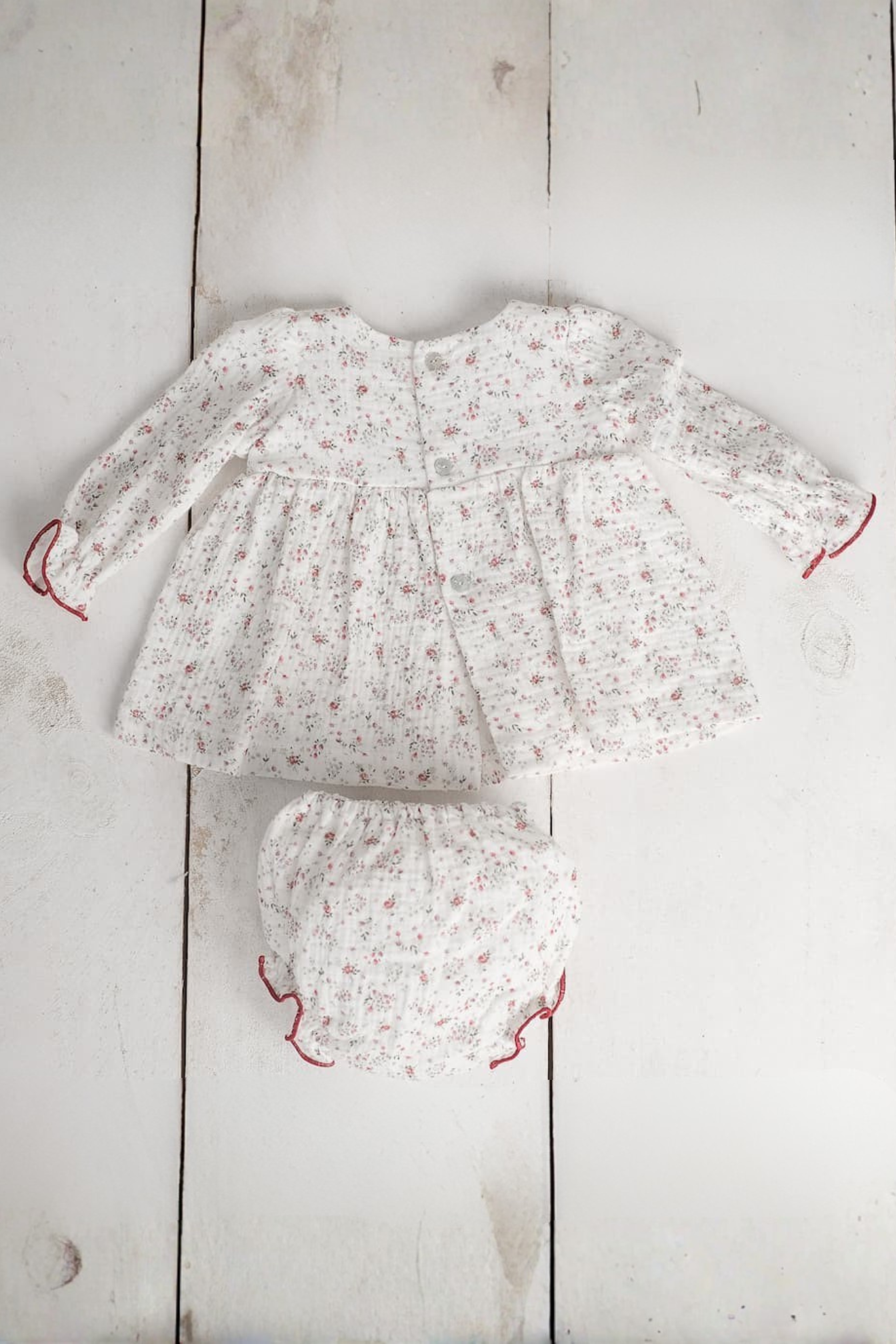 Jesusin Bambina Rosa